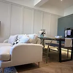 Dog Friendly 3 Bedroom *