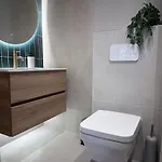 Apartment Dog Friendly 3 Bedroom